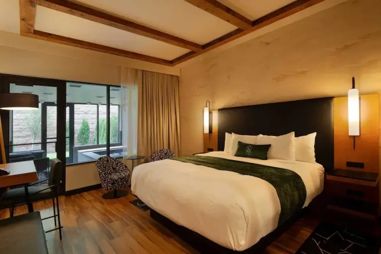 Double Suite