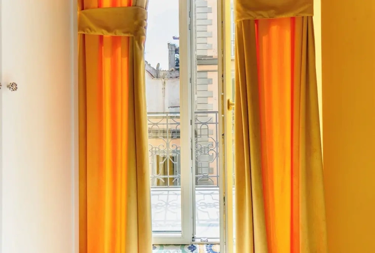 Deluxe Double room with city view