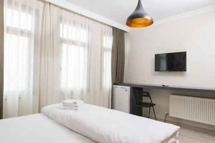 Mayer Catikkas Suites