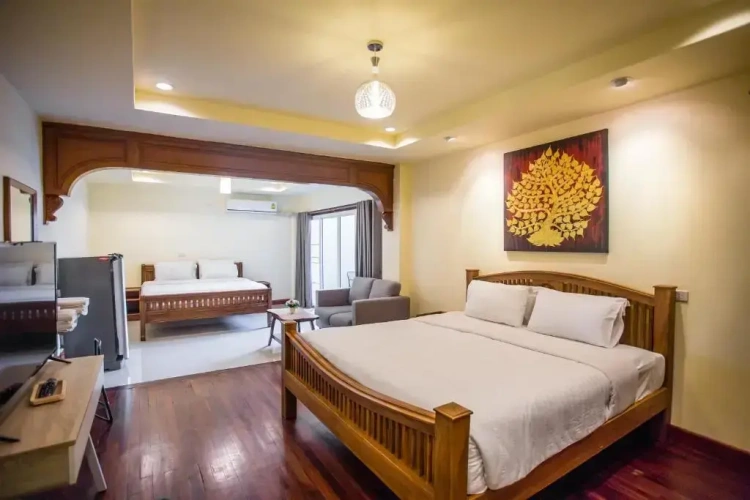 Grand Triple room