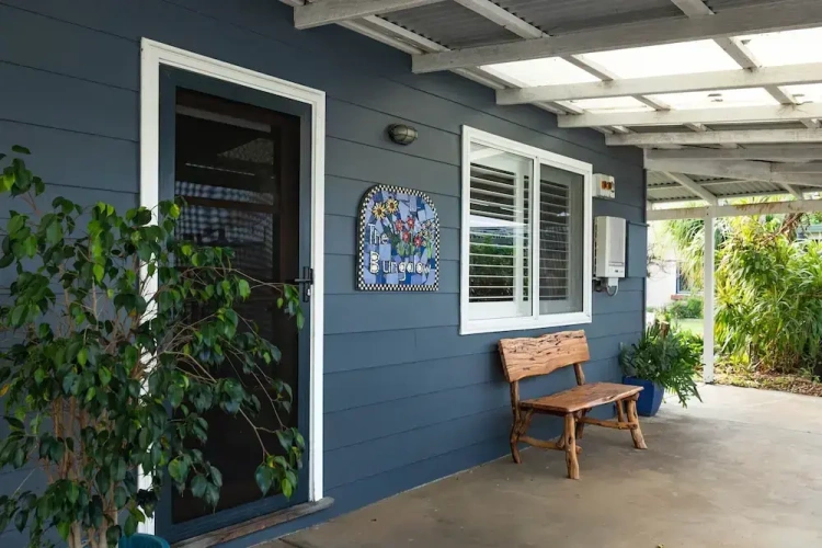3 Bedrooms Bungalow