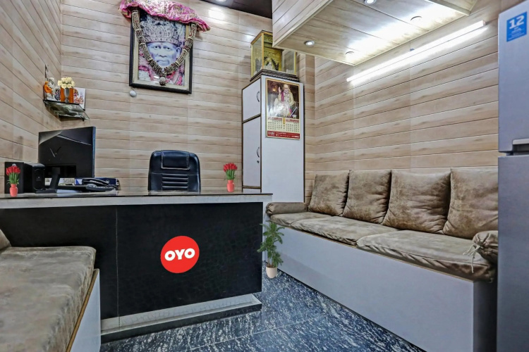 OYO Flagship 70367 Padam Residency