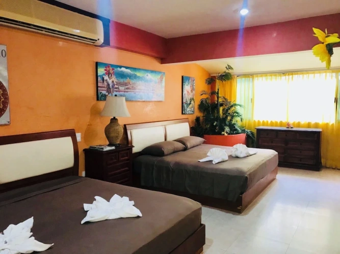 3 Bedrooms Villa