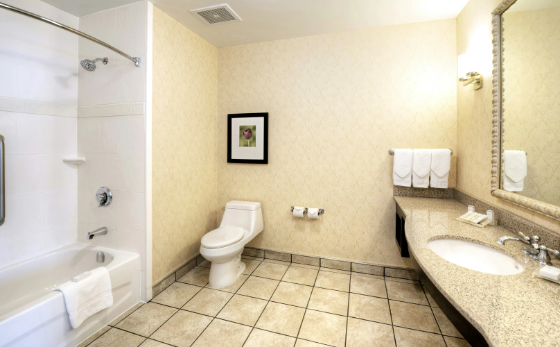 Hilton Garden Inn Ottawa Airport photo 9