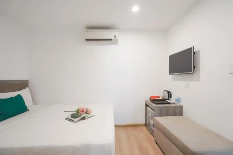 Standard Double room with view