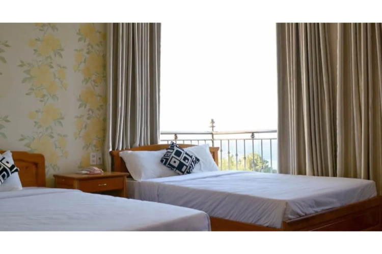 Kim Long Hotel