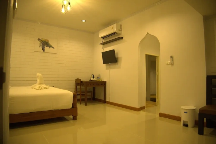 Deluxe Cottage