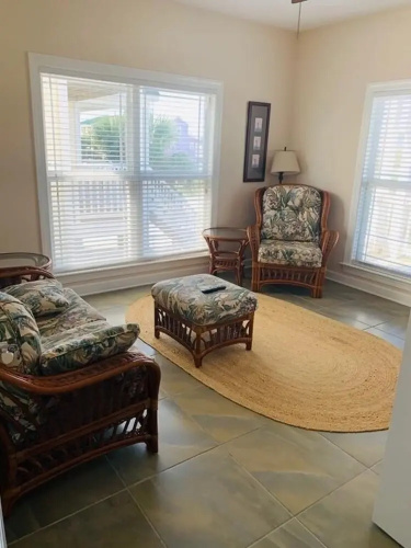 Principal Getaway - 4 Br Home