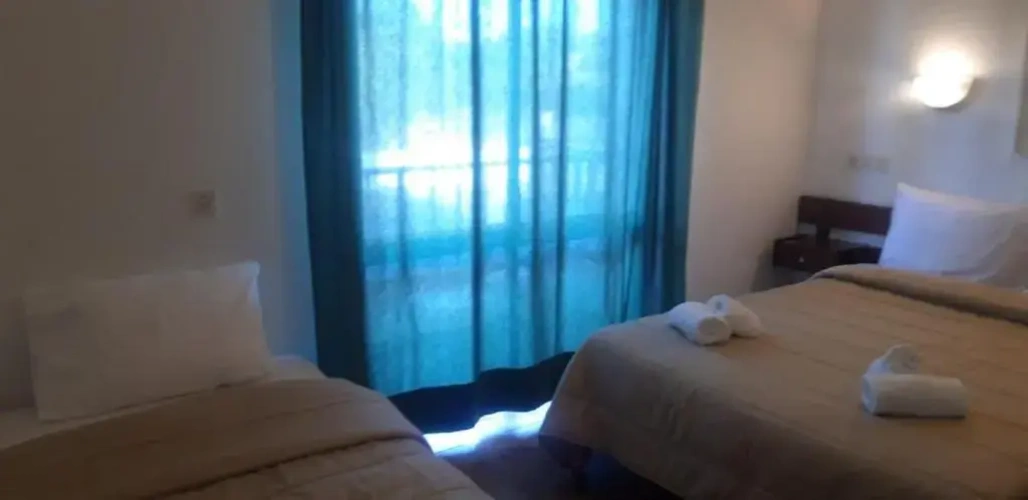 Triple room