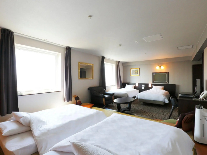 Spring Sunny Hotel Nagoya Tokoname Station