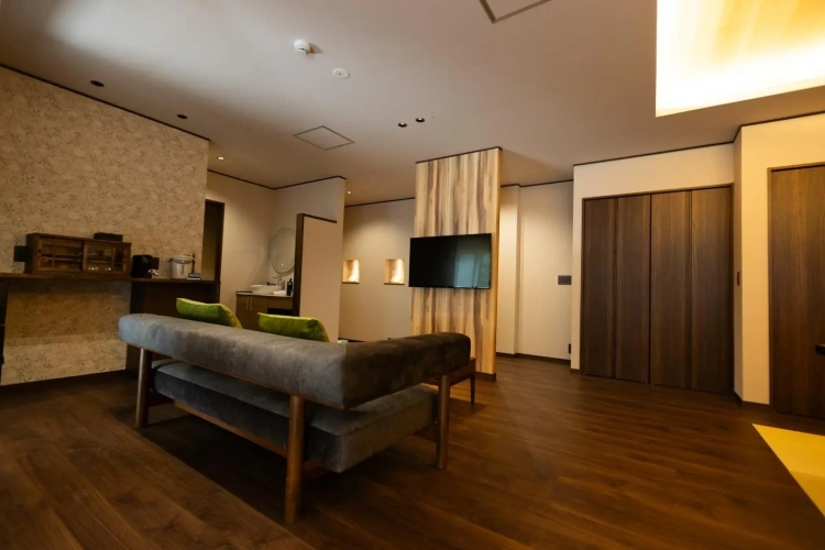Guest rooms