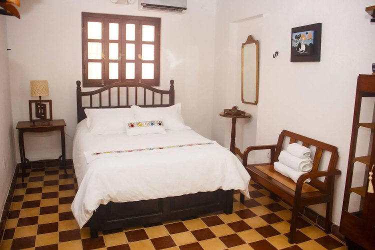 Casa de Zari B&B