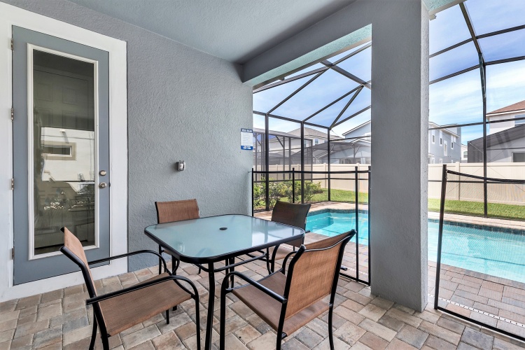 9029FLAMINGO, Davenport, US