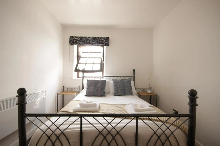 Marina Humber View Apartment