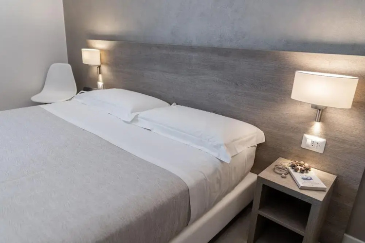 Dolce Notte Apartments
