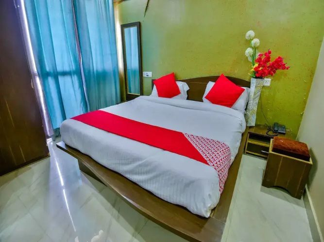 OYO Flagship 13585 Hotel Delight