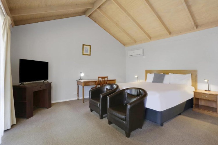 Deluxe Double Suite