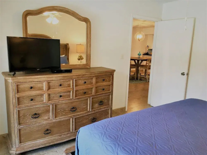Beachview Unit #214 2 Bedroom Condo by RedAwning