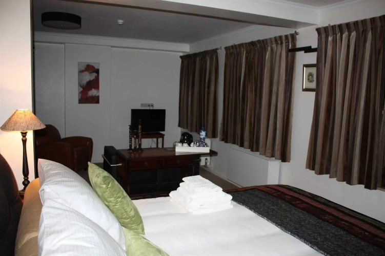 The Townhouse Bed & Breakfast