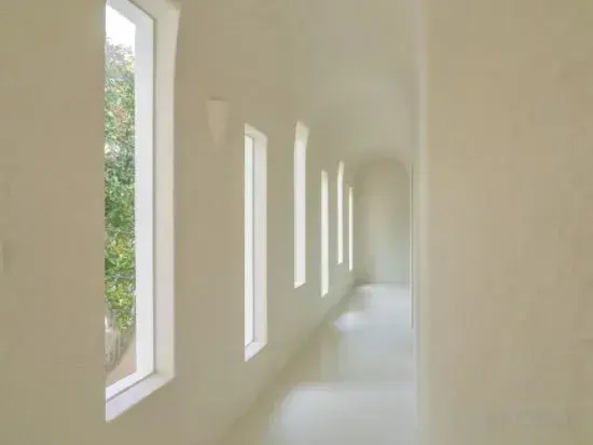 Nous Hotel