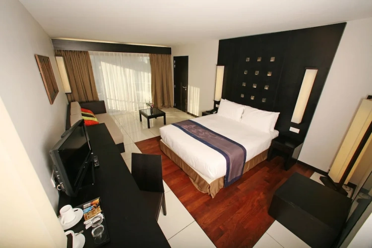 Standard Double room street side