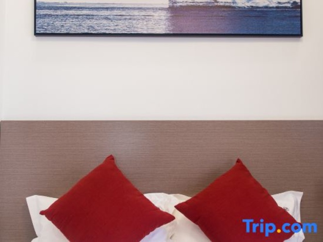 Standard Double room with river view