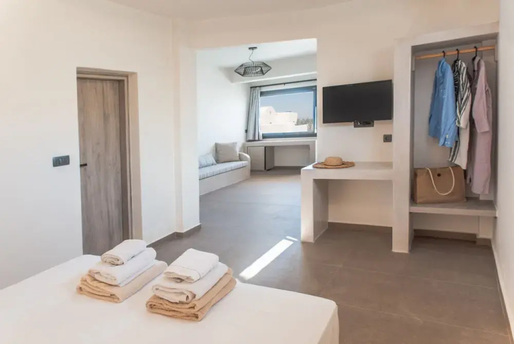 North Wind Luxury Suites
