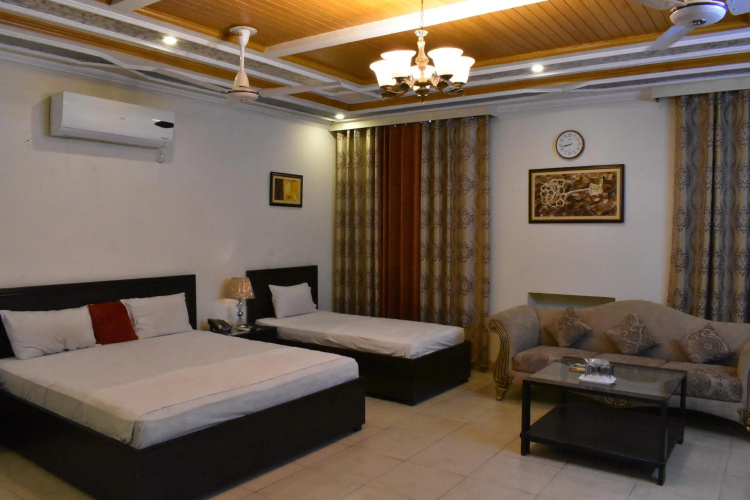 Al Fateh Hotel