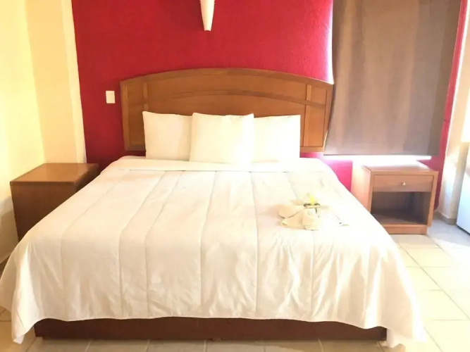 Hotel Express Inn