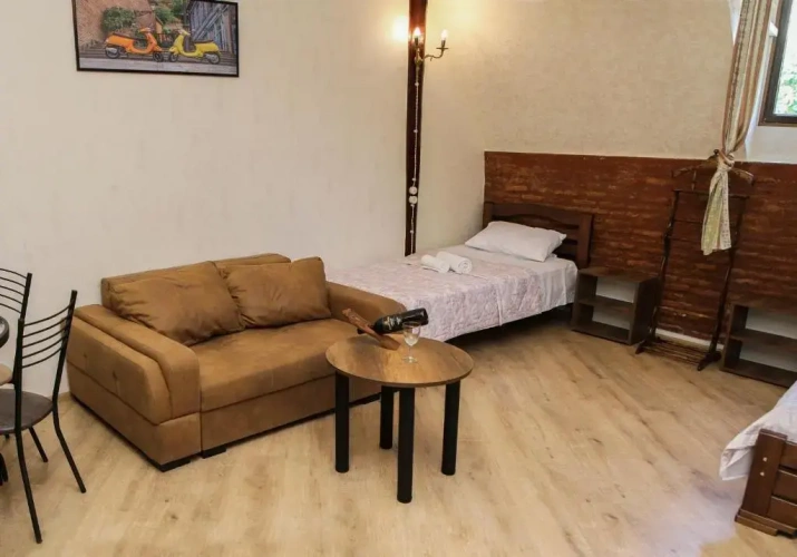 1 Bedroom Apartment