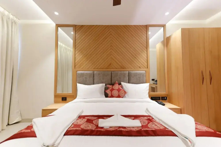 Hotel Sarc Inn
