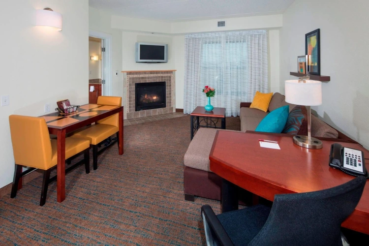 1 Bedroom Double Suite