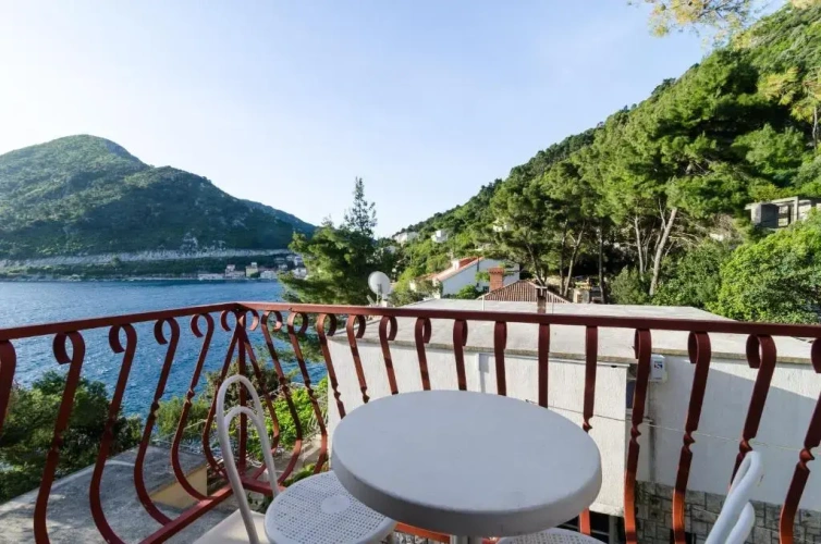 Classic Double room with balcony