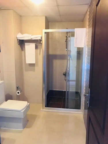 Economy room