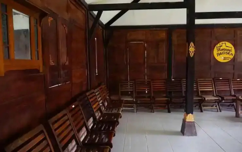 Hotel Kampoeng Pacitan