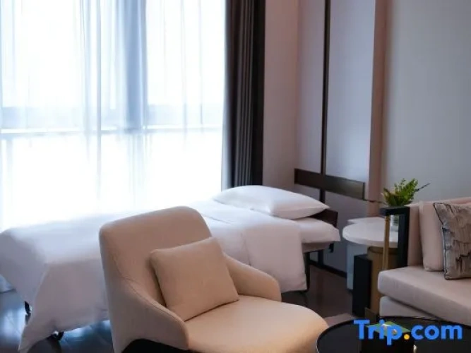 Quadruple Family Suite