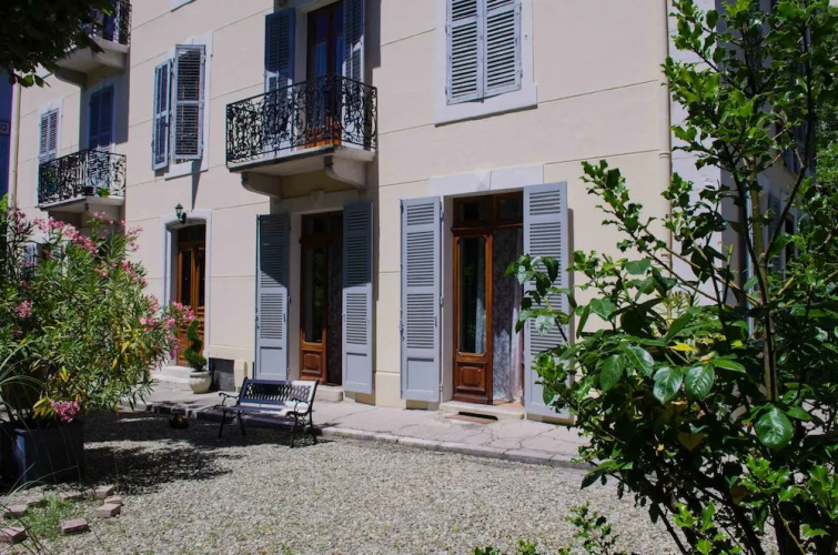 Villa Piot