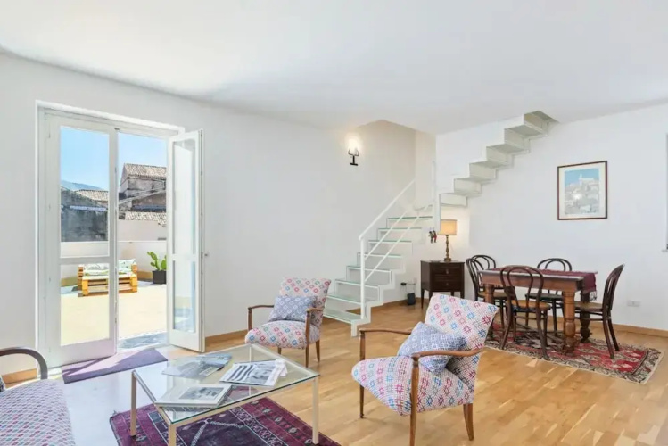 Piazza Pretoria Terrace Flat