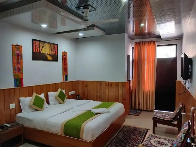 Hotel Akash