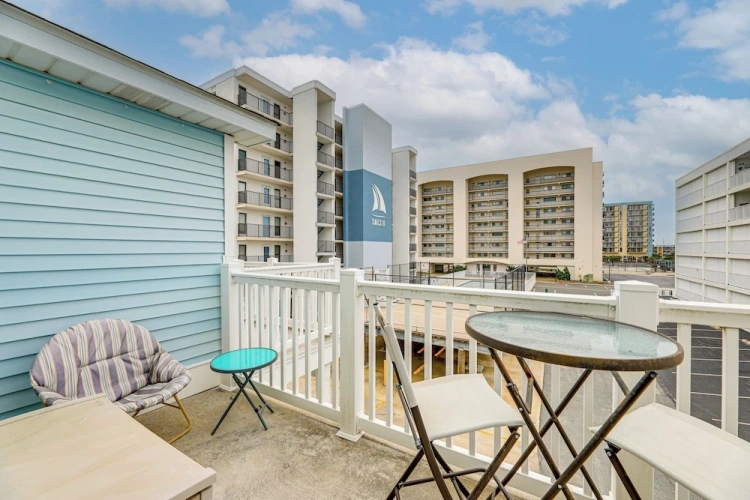 1 Bedroom Apartment with balcony