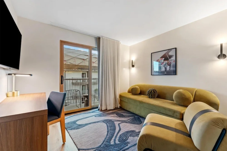 Premier Double Suite
