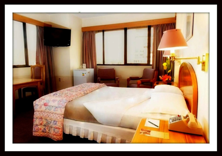 Hotel Diplomat