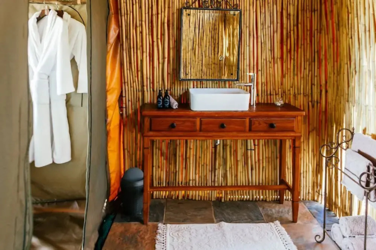 Sibani Luxury Tents