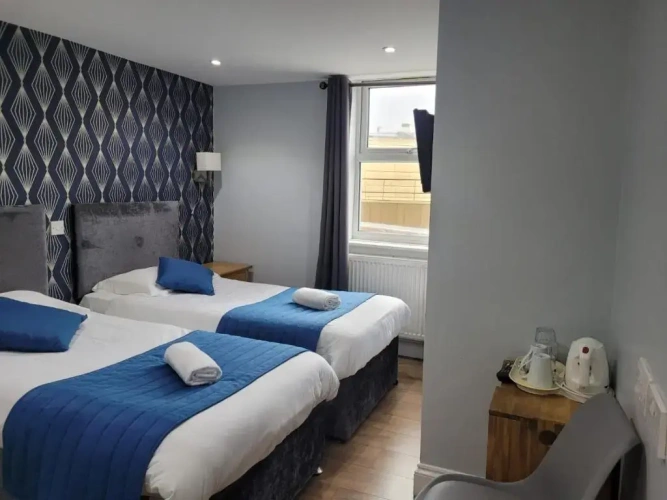 Twin room