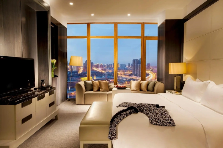 Suite with river view