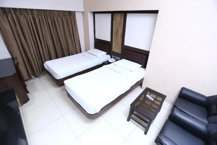 Westland Hotel