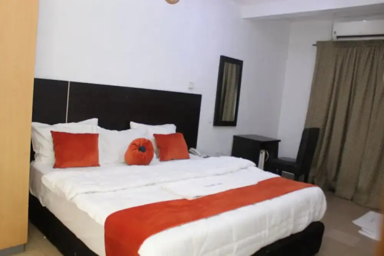 Blue Moon Hotel