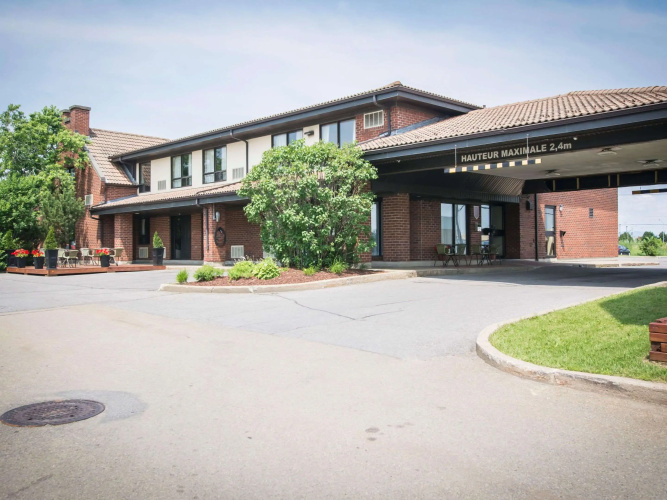 Comfort Inn Airport East photo 18