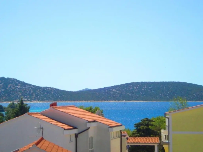1 Bedroom Apartment with balcony