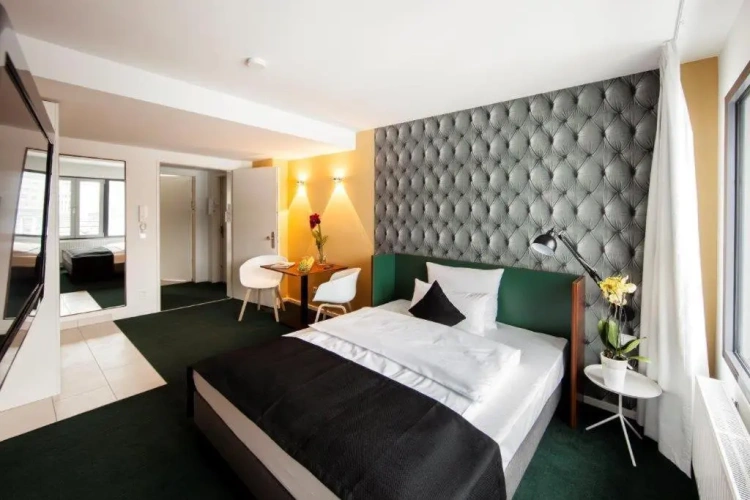 Business Double Apartment